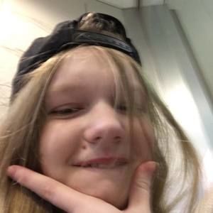 Meet your Posher, Lexi